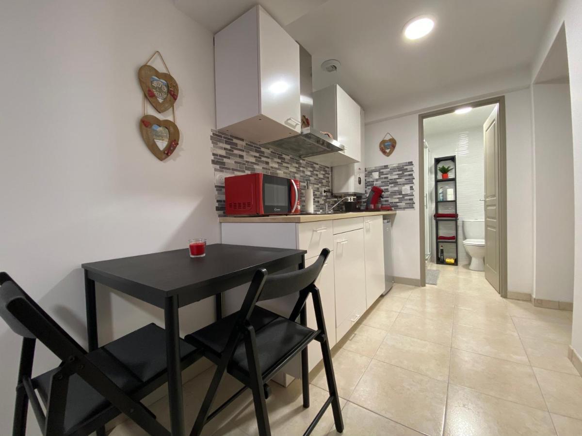 Studio Centre Ville Камбо-ле-Бен Екстериор снимка